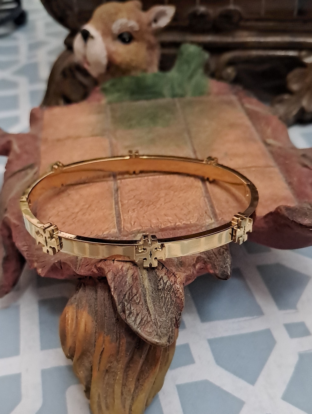 Fashion Jewelry Gold Cross Accent Bangle Bracelet